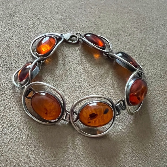Jewelry - Authentic Baltic Amber & silver bracelet